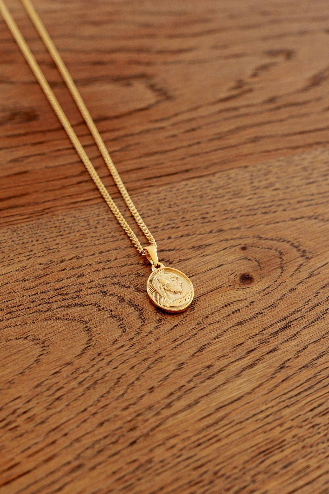 Gladiador Pendant Necklace