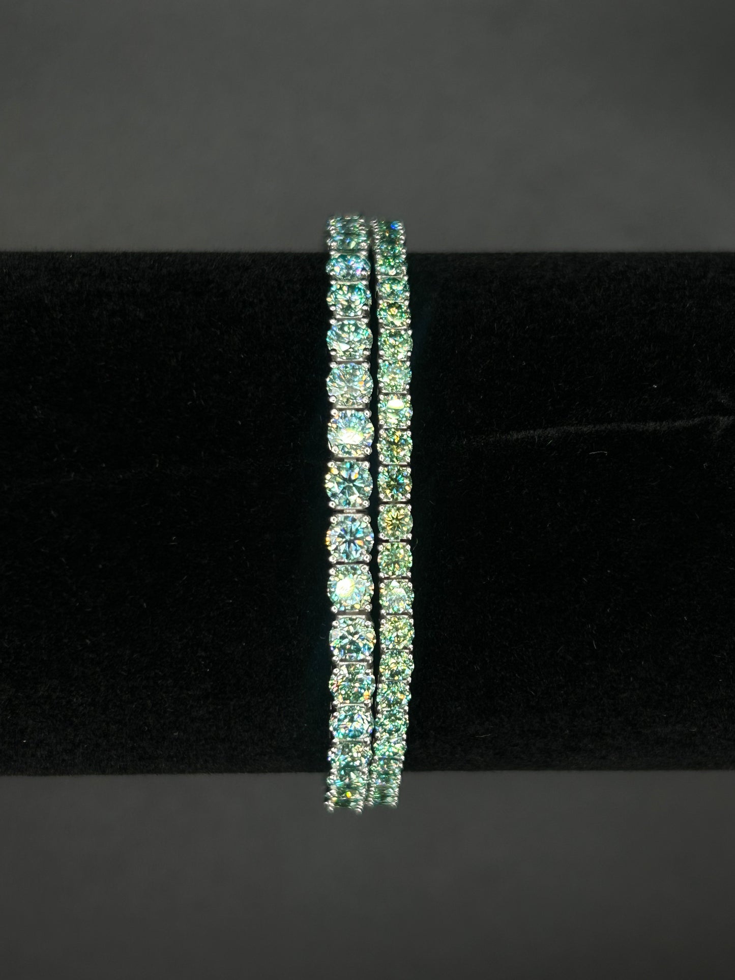 Tennis Bracelet(Green Moissanite)