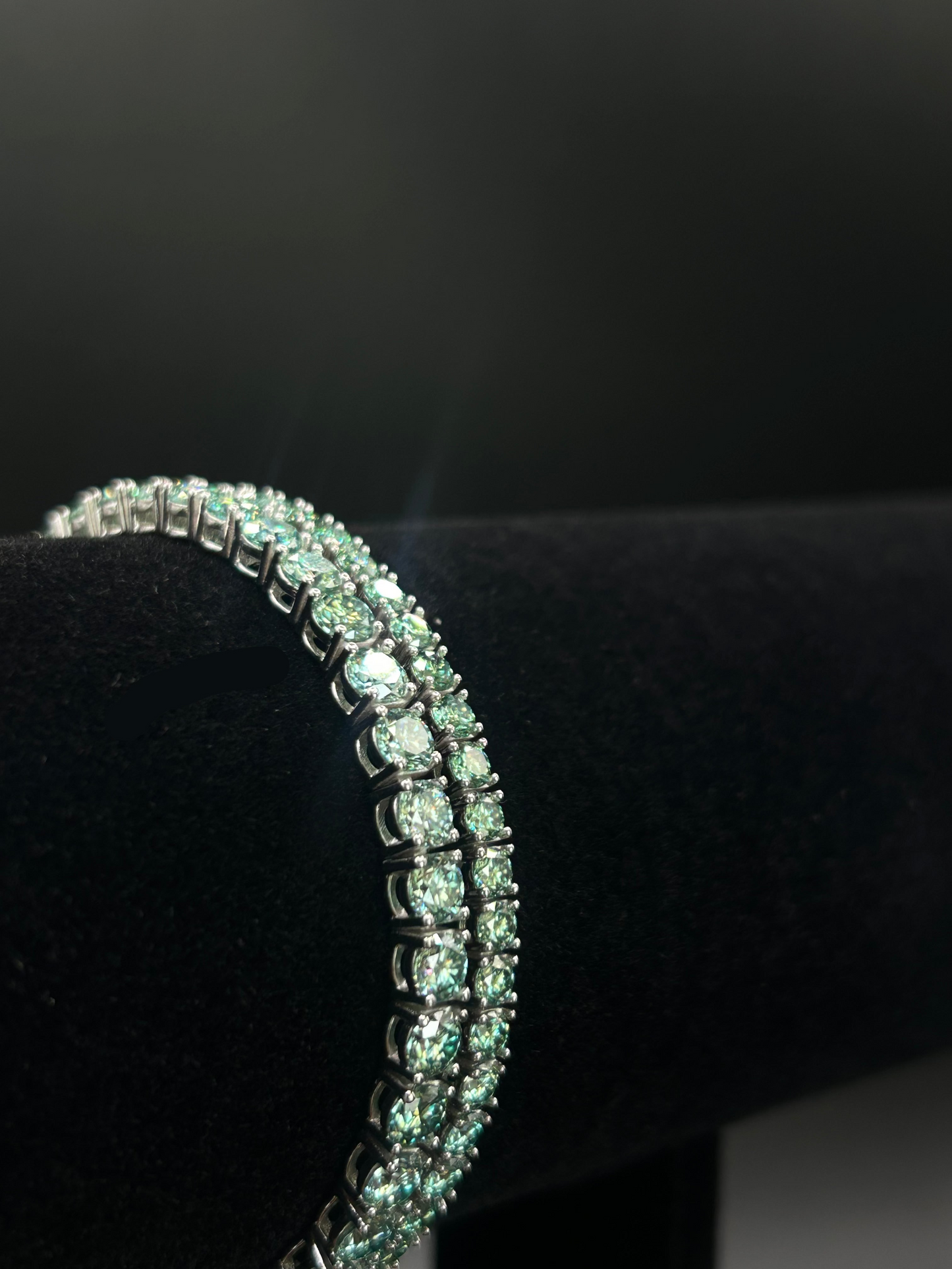 Tennis Bracelet(Green Moissanite)